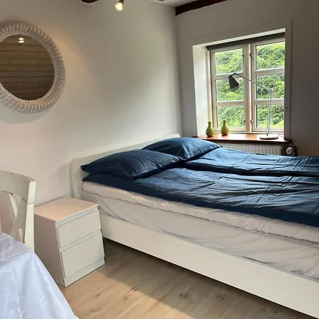 Thyregod, Casa de Campo Give